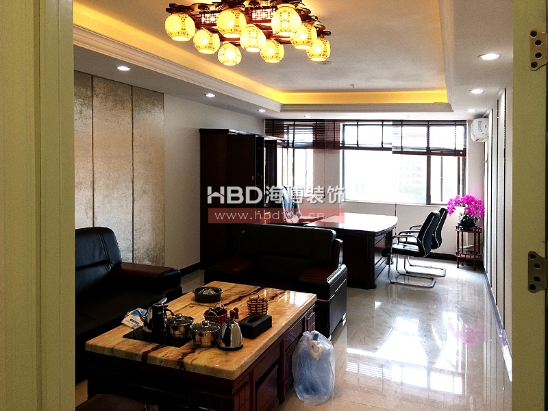 辦公室裝修設(shè)計(jì),經(jīng)理室裝修設(shè)計(jì).jpg 辦公室裝修設(shè)計(jì),經(jīng)理室裝修設(shè)計(jì).jpg