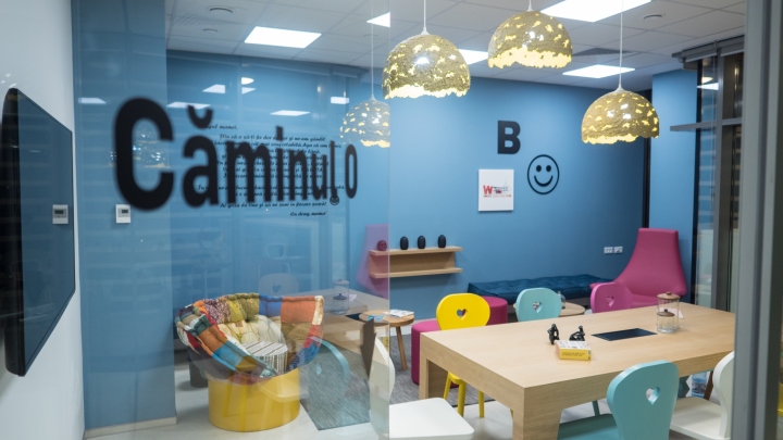 創意辦公室裝修,廣州裝修設計公司,海博裝飾.jpg 創意辦公室裝修,廣州裝修設計公司,海博裝飾.jpg