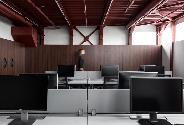 工業(yè)風(fēng)辦公室裝修,廣州裝修設(shè)計公司,海博裝飾.jpg 工業(yè)風(fēng)辦公室裝修,廣州裝修設(shè)計公司,海博裝飾.jpg