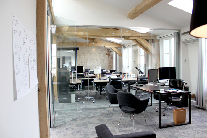 簡約辦公室裝修設(shè)計,創(chuàng)意辦公設(shè)計,廣州裝修設(shè)計公司,海博裝飾.jpg 簡約辦公室裝修設(shè)計,創(chuàng)意辦公設(shè)計,廣州裝修設(shè)計公司,海博裝飾.jpg