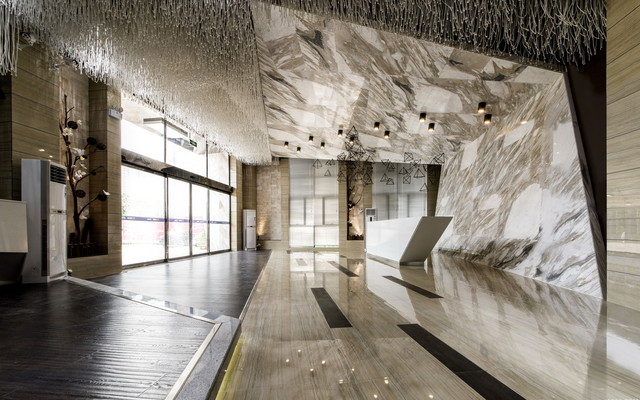 辦公室設(shè)計(jì),前臺(tái)設(shè)計(jì),廣州辦公室裝修,海博裝飾.jpg 辦公室設(shè)計(jì),前臺(tái)設(shè)計(jì),廣州辦公室裝修,海博裝飾.jpg