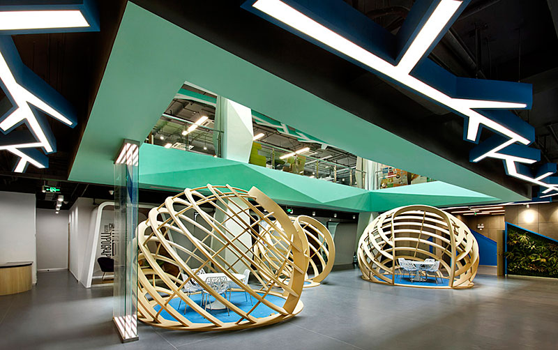 創(chuàng)意辦公室設(shè)計(jì),廣州裝修設(shè)計(jì)公司,開(kāi)放辦公室設(shè)計(jì),海博裝飾.jpg 創(chuàng)意辦公室設(shè)計(jì),廣州裝修設(shè)計(jì)公司,開(kāi)放辦公室設(shè)計(jì),海博裝飾.jpg