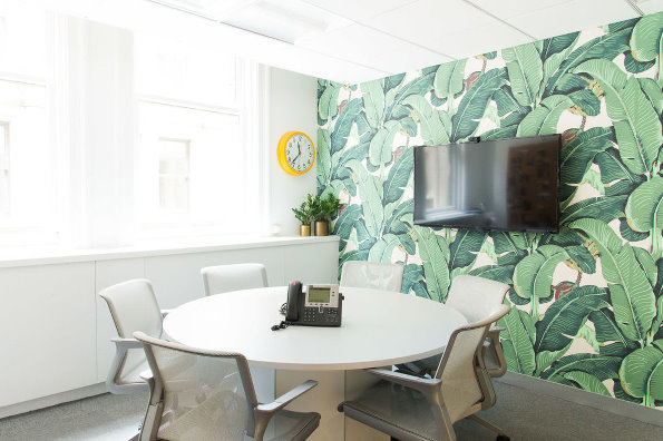 辦公室裝修設(shè)計(jì),色彩空間辦公室設(shè)計(jì),廣州裝飾公司,海博裝飾.jpg 辦公室裝修設(shè)計(jì),色彩空間辦公室設(shè)計(jì),廣州裝飾公司,海博裝飾.jpg