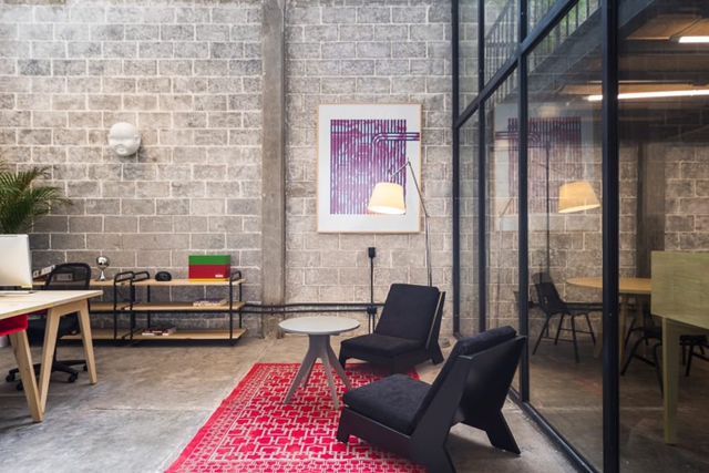 loft風(fēng)格辦公室裝修設(shè)計(jì).jpg loft風(fēng)格辦公室裝修設(shè)計(jì).jpg