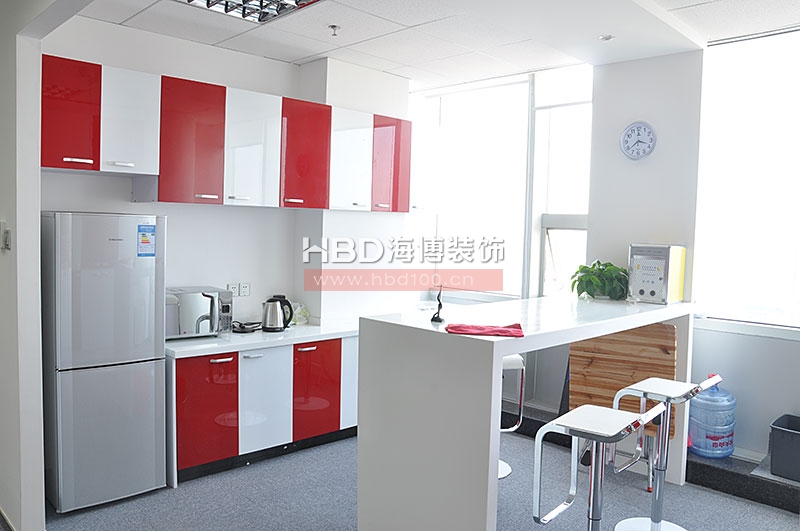 貿(mào)易公司辦公室裝修設(shè)計(jì).jpg 貿(mào)易公司辦公室裝修設(shè)計(jì).jpg