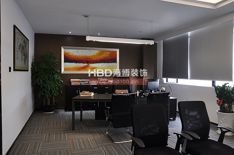 充滿質(zhì)感辦公室裝修設計.jpg 充滿質(zhì)感辦公室裝修設計.jpg