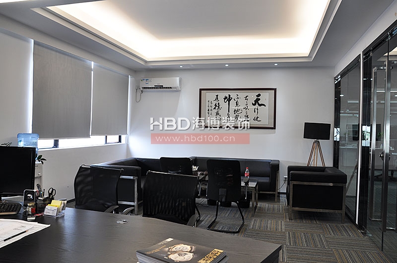 充滿質(zhì)感辦公室裝修設計.jpg 充滿質(zhì)感辦公室裝修設計.jpg